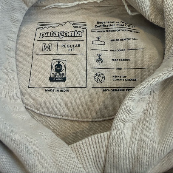 Patagonia Hoodie - Picture 3 of 6